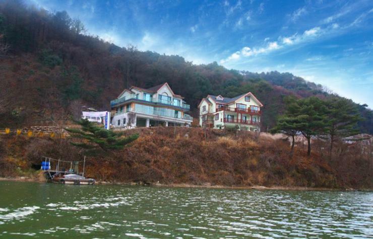 Lahoya * Chuncheon
