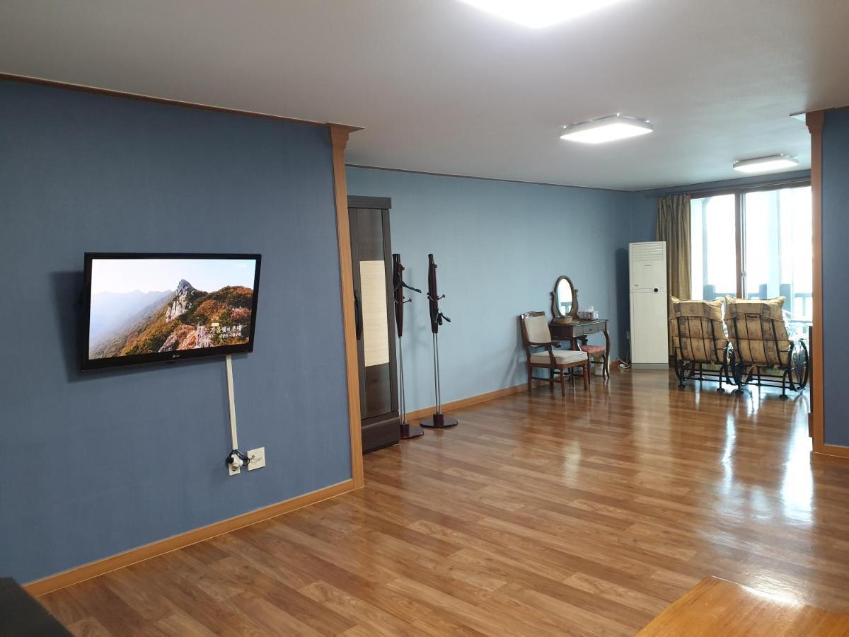 Lahoya Holiday home *